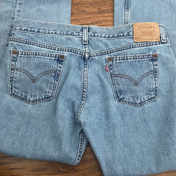 Y2K 502 Low-Rise Levi’s Jeans - Picture 5 of 5